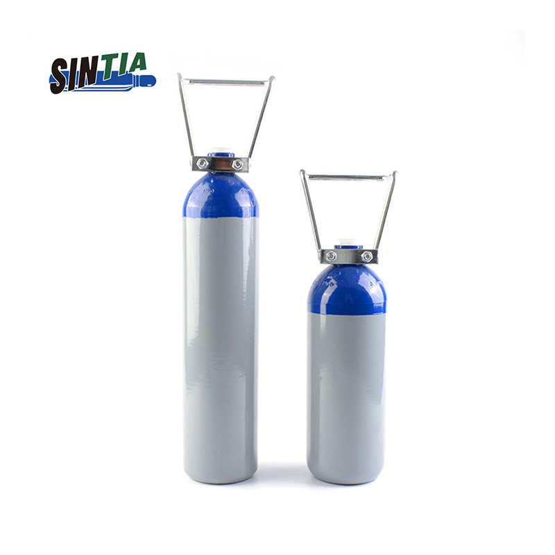 2.7l Gas Cylinders (4)